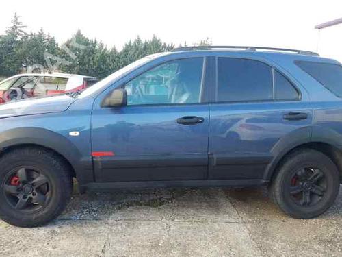 Left front fenders KIA SORENTO I (JC) 2.5 CRDi 4WD | BP22436162C41 