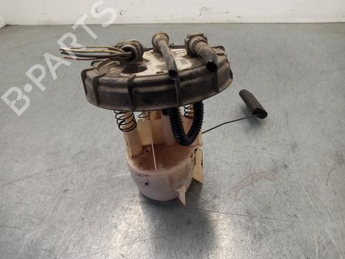 Used Fuel pump RENAULT MEGANE I Classic (LA0/1_) [1996-2008]  15457455