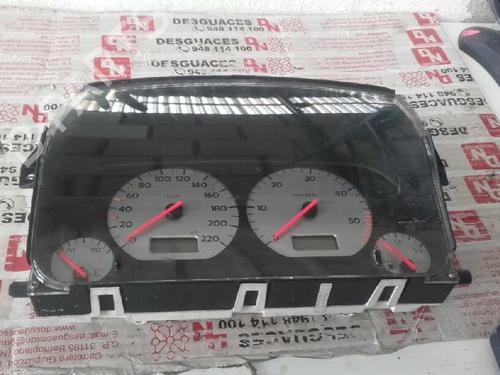 Used Instrument cluster VW GOLF III (1H1) [1989-1998]  15425486