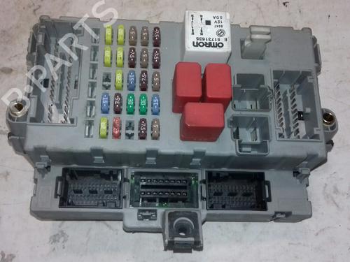 Used Fuse box FIAT BRAVO II (198_) 1.4 T-Jet (198AXF1B) (150 hp) 15593623
