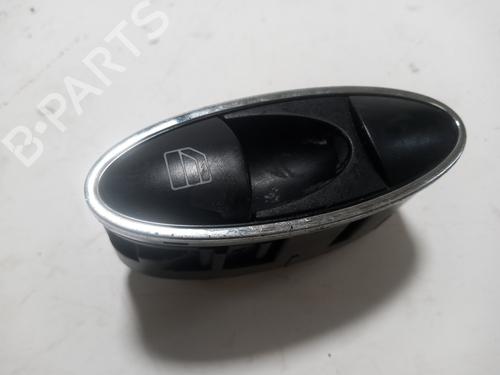 Used Left rear window switch MERCEDES-BENZ CLS (C219) [2004-2011]  15464985