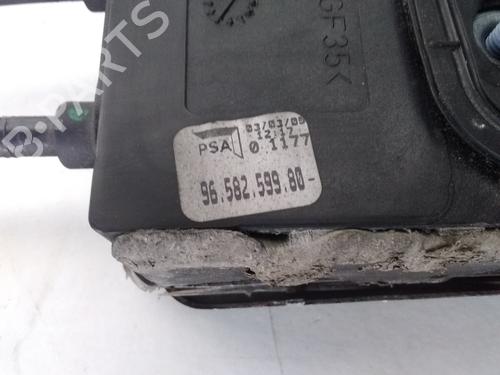 Gear lever CITROËN C5 II (RC_) 1.6 HDi (RC8HZB) | BP16728963M90 