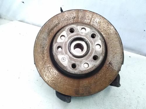 Used Right front steering knuckle VW GOLF V (1K1) [2003-2010]  15449527