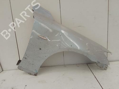 Right front fenders LEXUS IS II (_E2_) 220d (ALE20) (177 hp) 15453674