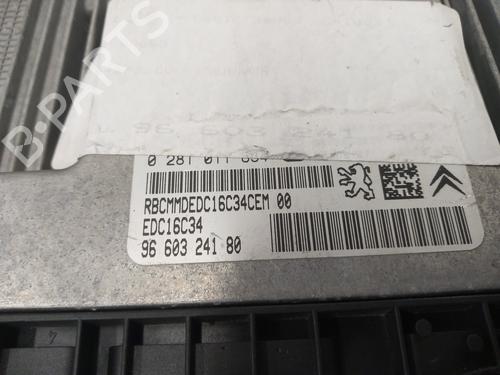 Engine control unit (ECU) PEUGEOT 307 (3A/C) 1.6 HDi 110 | BP18747214M57 