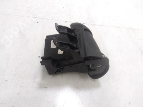 Air vent MERCEDES-BENZ C-CLASS (W203) C 220 CDI (203.006, 203.008) | BP15461083I21 