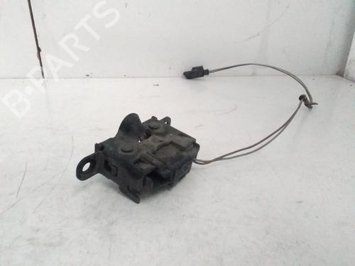 Used Hood lock MERCEDES-BENZ M-CLASS (W163) ML 270 CDI (163.113) (163 hp) 15451644