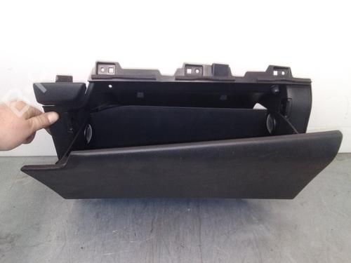 Used Glove box KIA NIRO I (DE) 1.6 GDI Plug-in Hybrid (141 hp) 15440731