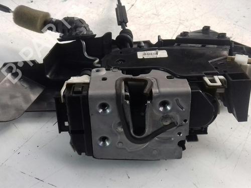 Used Front left lock MERCEDES-BENZ C-CLASS (W204) C 220 CDI (204.008) (170 hp) 16490239