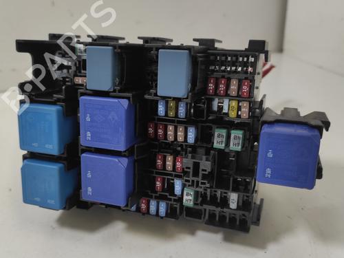Used Fuse box DACIA SANDERO III 1.0 TCe 90 (91 hp) 15457437