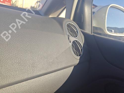 Used Air vent VW GOLF PLUS V (5M1, 521) [2004-2013]  23089251