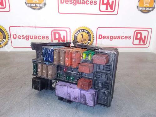 Used Fuse box RENAULT LAGUNA II (BG0/1_) [2001-2007]  15431082
