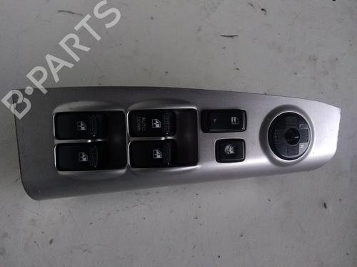 Left front window switch KIA SPORTAGE II (JE_, KM) [2004-2024]  16717038