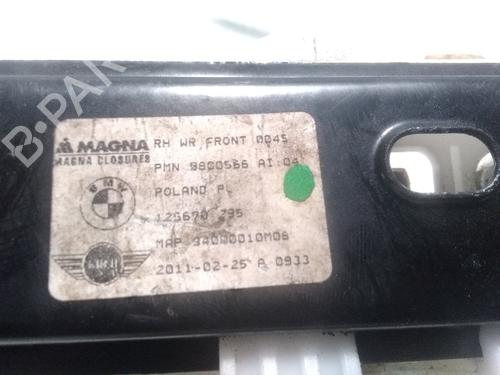 Right front window motor MINI MINI CLUBVAN (R55)  | BP15944374E20 
