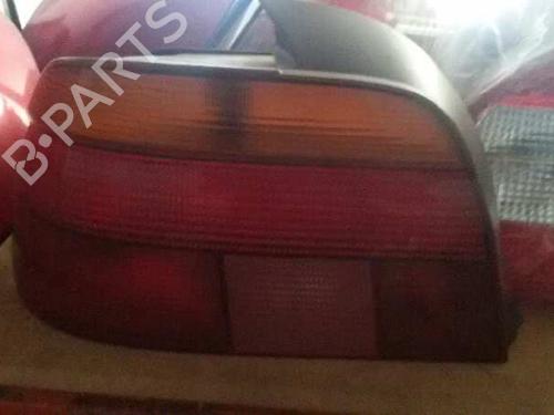 Used Left taillight BMW 5 (E39) 525 tds (143 hp) 15466295