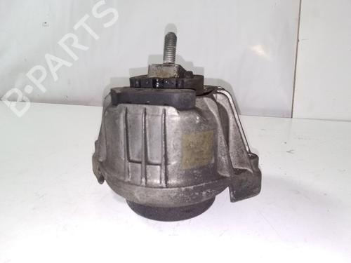 Used Engine mount BMW 3 (E90) 318 i (129 hp) 15443481