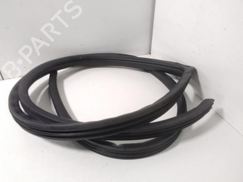 Used Rubber door seal TOYOTA AVENSIS (_T25_) [2003-2008]  15458198