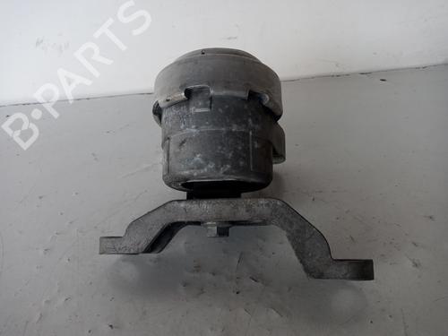 Used Engine mount FORD MONDEO IV (BA7) [2007-2015]  19694603