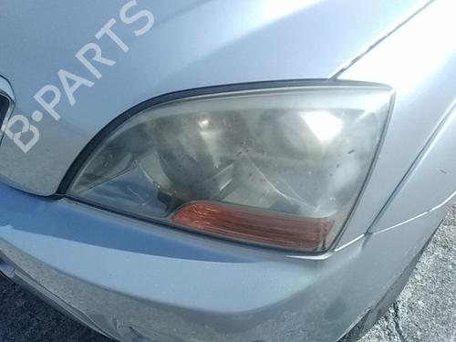 Used Left headlight KIA SORENTO I (JC) 2.5 CRDi (170 hp) 18355137