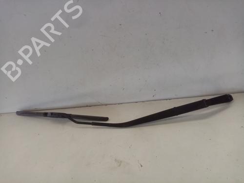 Used Front windshield wiper arm KIA SPORTAGE II (JE_, KM_) [2004-2011]  25805196