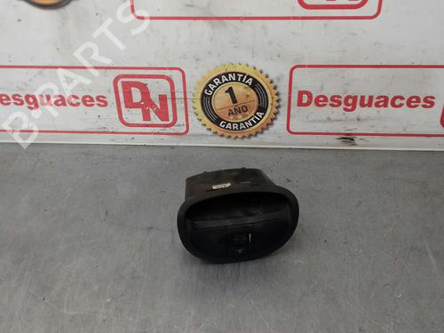 Used Headlight switch MERCEDES-BENZ CLK Convertible (A208) [1998-2002]  15435568