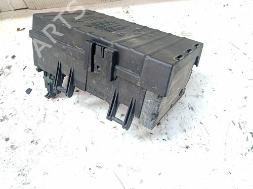 Used Fuse box CHRYSLER VOYAGER IV (RG, RS) 2.8 CRD (150 hp) 21687080