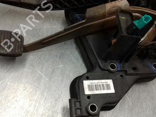 Used Break pedal PEUGEOT 407 SW (6E_, 6D_) [2004-2011]  15426045