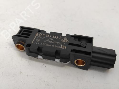 Used Electronic sensor AUDI A4 B7 Avant (8ED) [2004-2008]  15456861