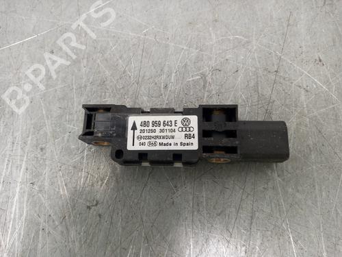 Elektronisk sensor AUDI A3 Sportback (8PA) 2.0 FSI (150 hp) 15437554