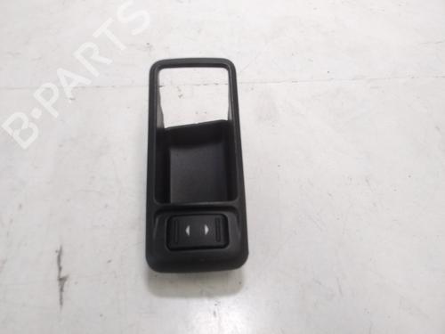 Used Left rear window switch FORD KUGA I 2.0 TDCi (136 hp) 15460390