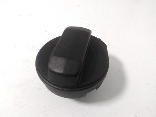 Tappo del serbatoio AUDI A4 B6 Avant (8E5) 2.5 TDI (155 hp) 15456895