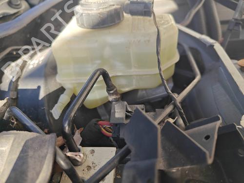 Used Brake master cylinder BMW 3 Convertible (E93) 325 i (218 hp) 22983837