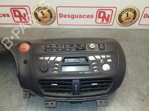 Used Radio NISSAN ALMERA TINO (V10) [1998-2006]  15433024