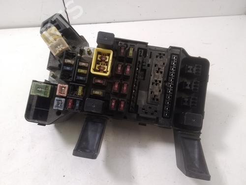 Fuse box MITSUBISHI PAJERO III (V7_W, V6_W)  | BP15464584E1 