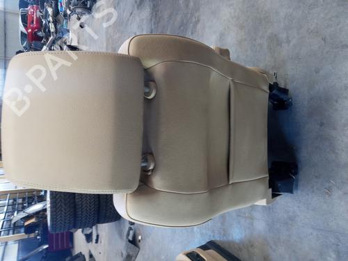 Left front seat LAND ROVER RANGE ROVER SPORT I (L320) 2.7 D 4x4 | BP15456181C15 