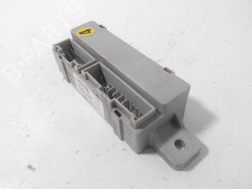 Used Fuse box KIA CEE'D SW (ED) 2.0 CRDi 140 (140 hp) 15459800