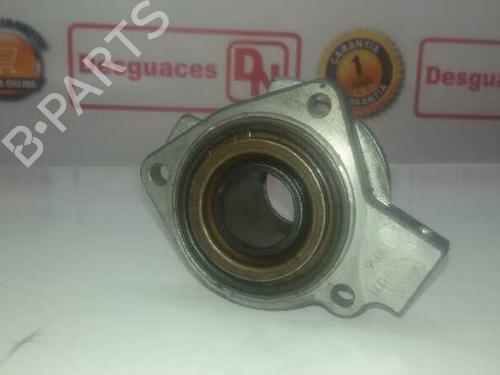 Used Clutch slave cylinder OPEL ASTRA G Hatchback (T98) [1998-2009]  15429695