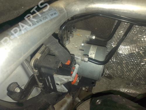 Used ABS pump SEAT LEON (5F1) [2012-2021]  22923682