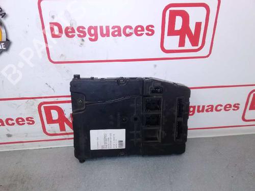 Fuse box RENAULT SCÉNIC II (JM0/1_)  | BP15430285E1 
