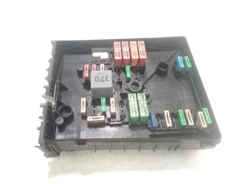 Fuse box SEAT LEON (1P1) 1.9 TDI | BP15460806E1