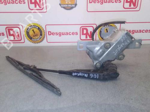 Used Rear wiper motor PEUGEOT 106 I (1A, 1C) [1991-1996]  15427923
