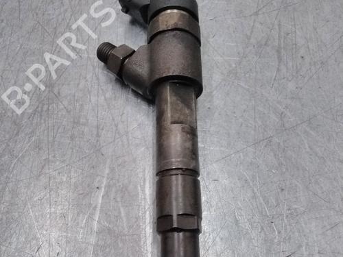 Injector IVECO DAILY III Van 35 C 12 V, 35 S 12 V (AGKA43A2, AGKB43A2, AGKB46A2,... (116 hp) 16447114