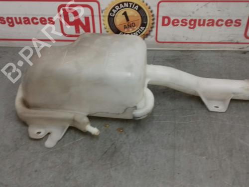 Windscreen washer tank CHRYSLER VOYAGER IV (RG, RS) 2.4 | BP15434770C113 