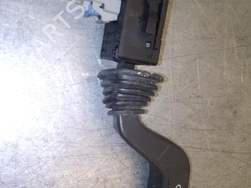 Used Headlight switch OPEL MERIVA A MPV (X03) [2003-2010]  15440770