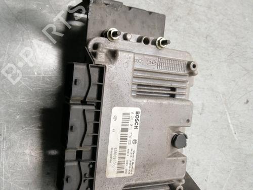Used Engine control unit (ECU) RENAULT SCÉNIC II (JM0/1_) [2003-2010]  15448908