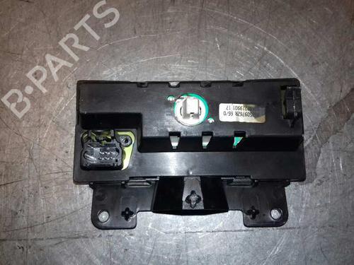 Display monitor PEUGEOT 206 Hatchback (2A/C) 1.1 i | BP15433181C48 