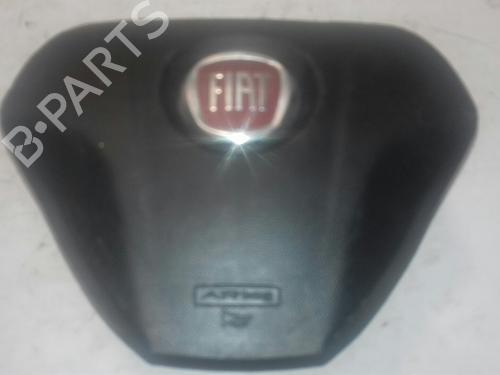 Used Driver airbag FIAT BRAVO II (198_) 1.4 T-Jet (198AXF1B) (150 hp) 15593728