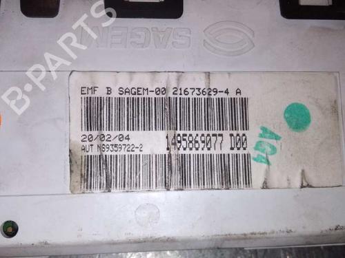 Display monitor PEUGEOT 807 (EB_) | BP15431699C48