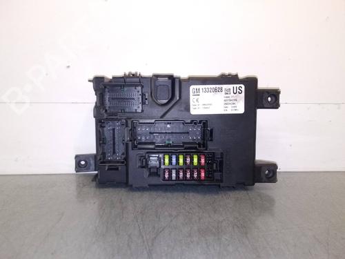 Used Fuse box OPEL CORSA D (S07) [2006-2015]  15438551