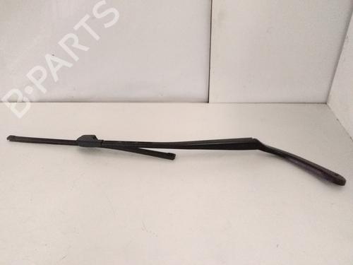 Used Front windshield wiper arm BMW 3 (E90) 320 d (163 hp) 15444828
